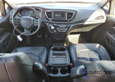 2020 Chrysler Pacifica Touring L z USA, uszkodzony, nr VIN 2C4RC1BG3LR110338